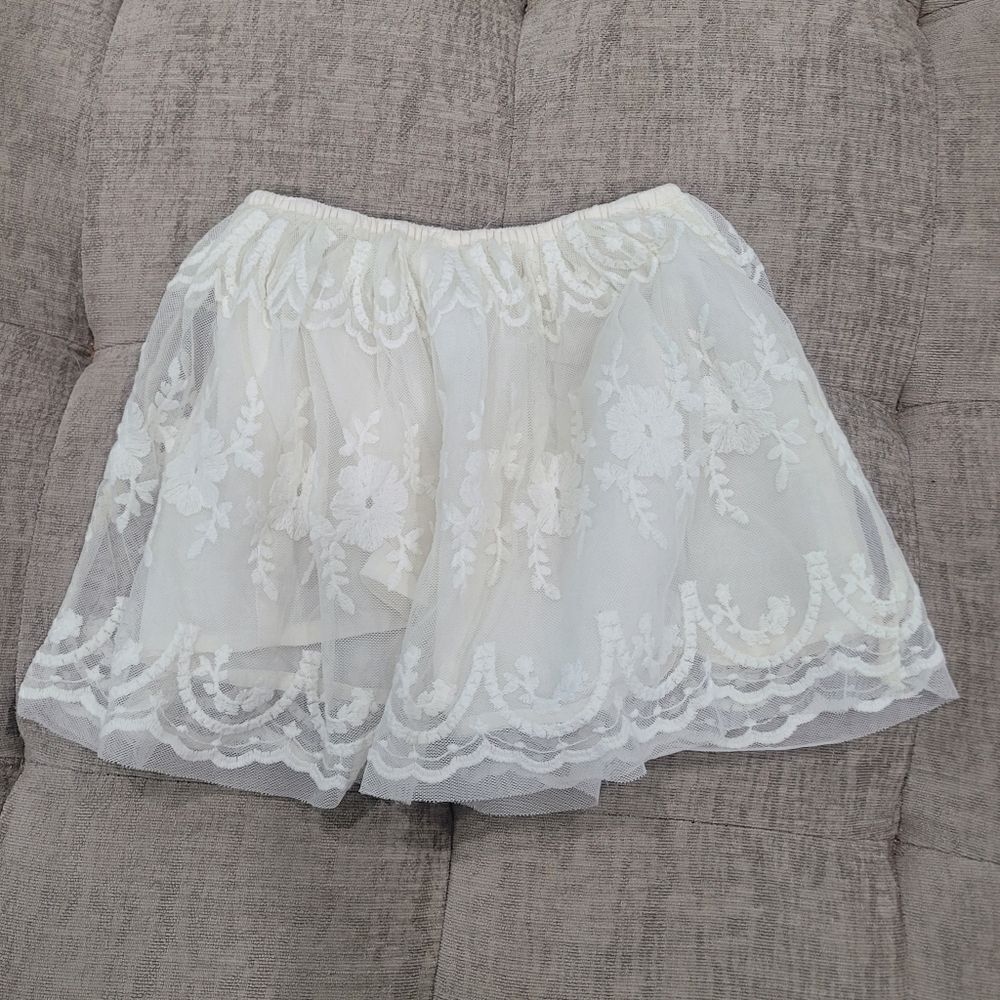 Ivory/ Cream lace skirt